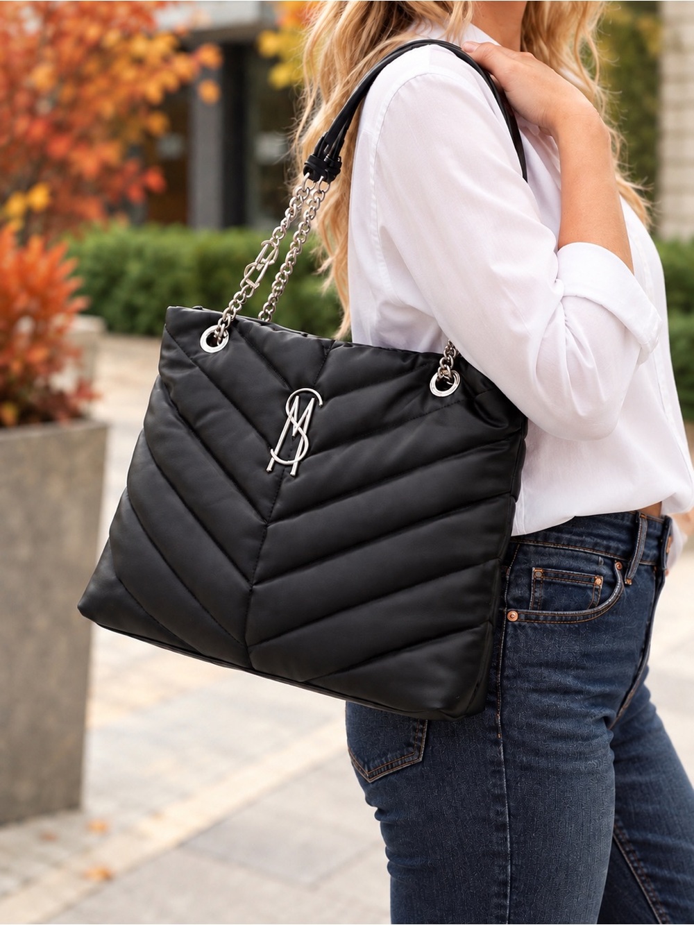 Steve Madden Quilted Chevron Shoulder Tote Bag Silver Chain & Logo Hardware